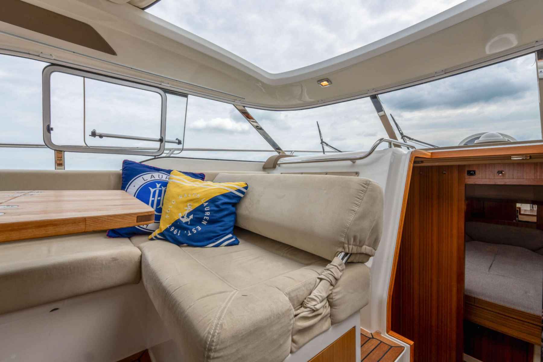 Motorboot Marex 370 ACC