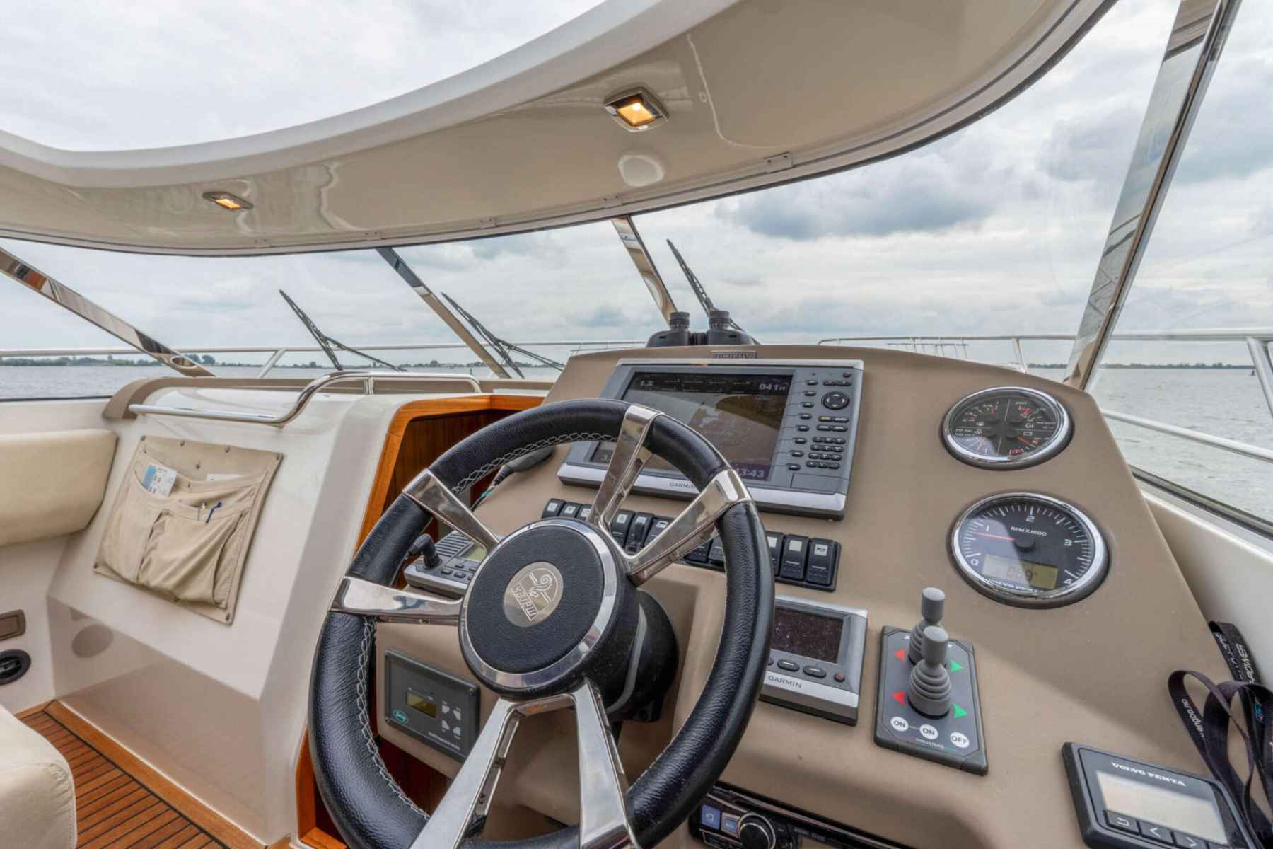 Motorboot Marex 370 ACC
