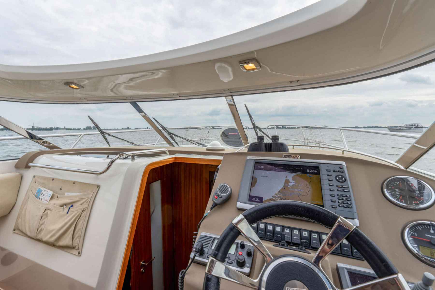 Motorboot Marex 370 ACC