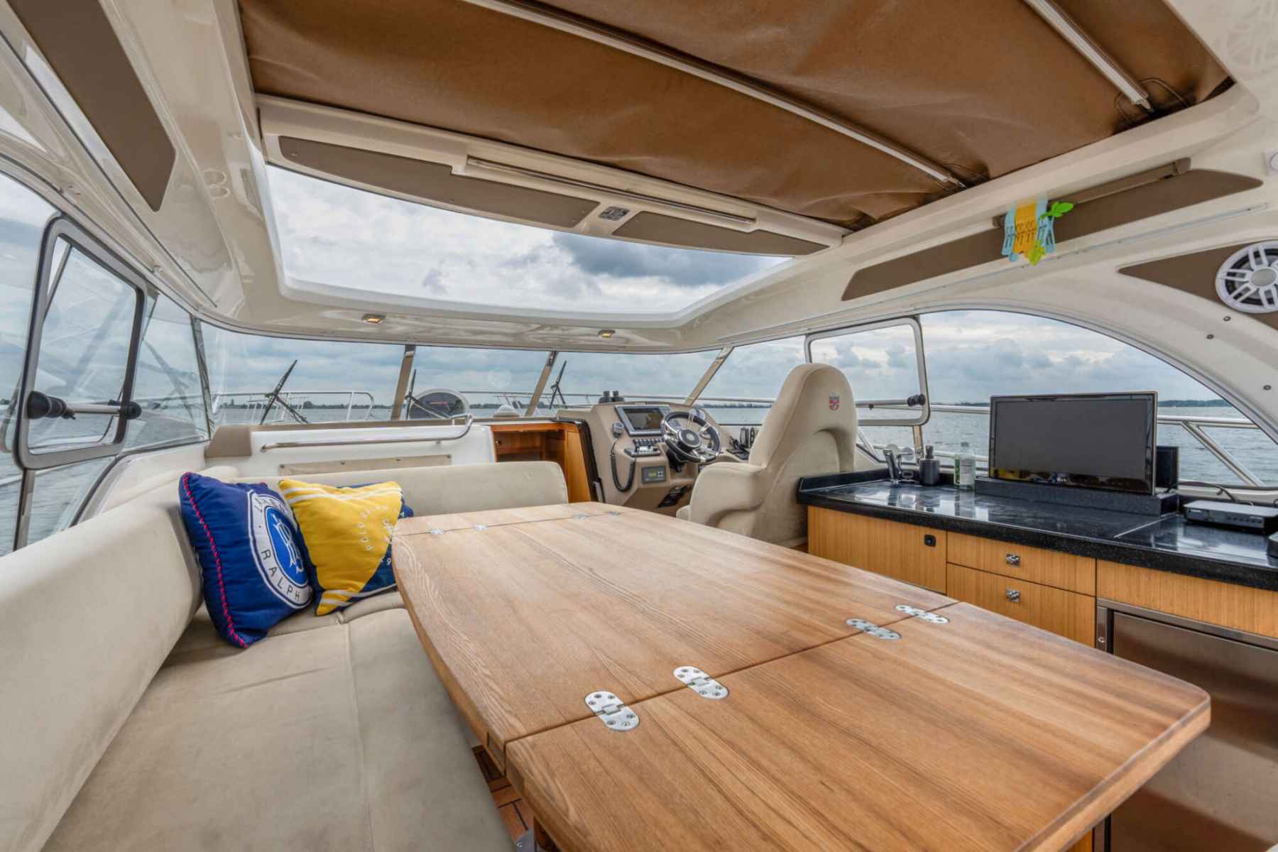 Motorboot Marex 370 ACC