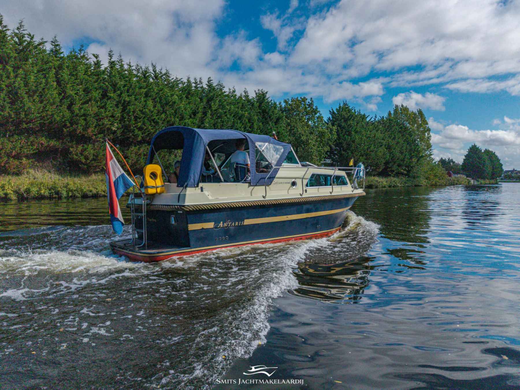 Motorboot Antaris 7.20 Family