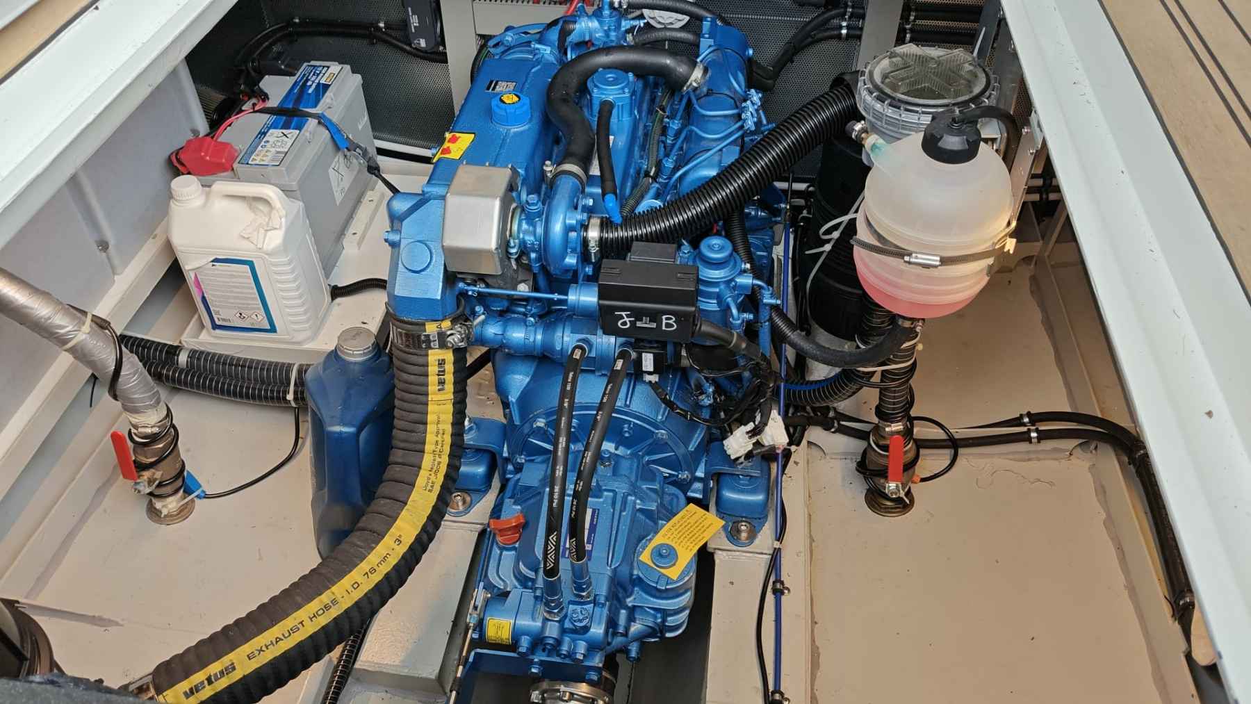 Motorboot Vedette 33 Salon Comfort Line