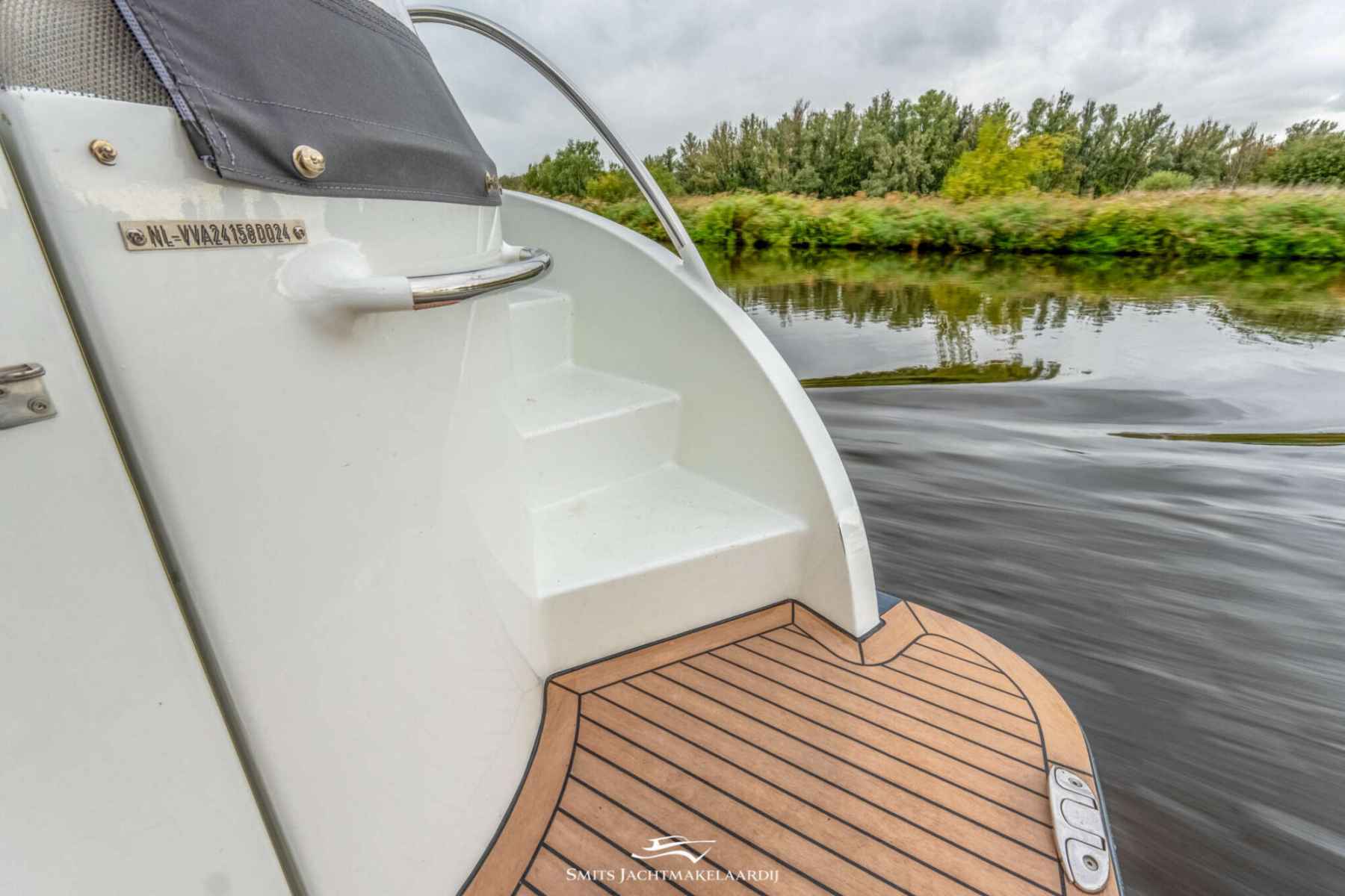 Motorboot Vedette 33 Salon Comfort Line