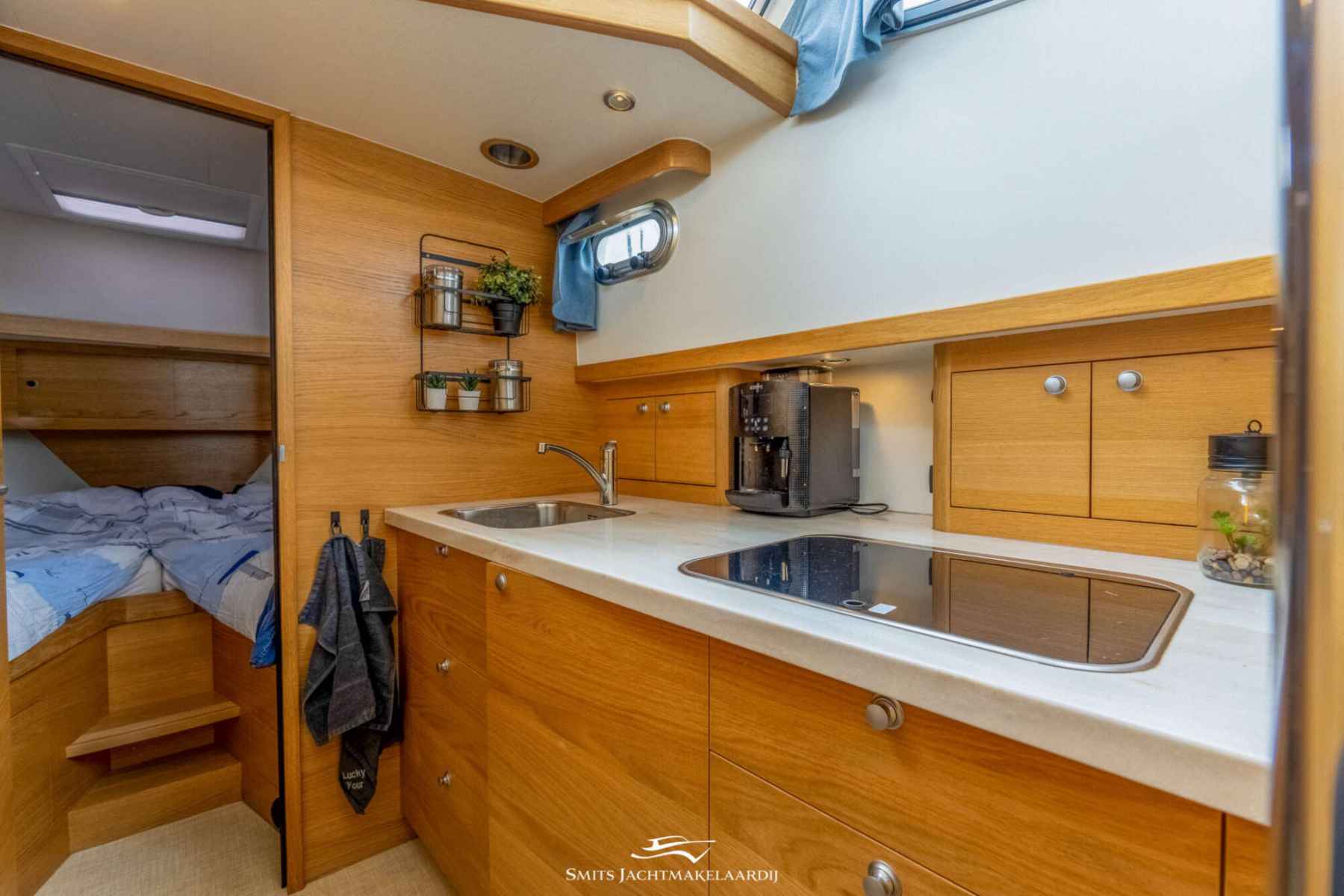 Motorboot Vedette 33 Salon Comfort Line