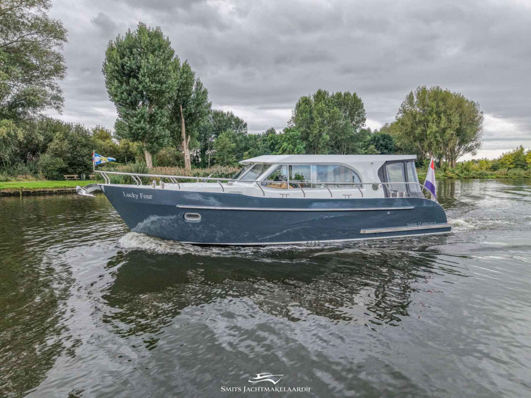 Motorboot Vedette 33 Salon Comfort Line