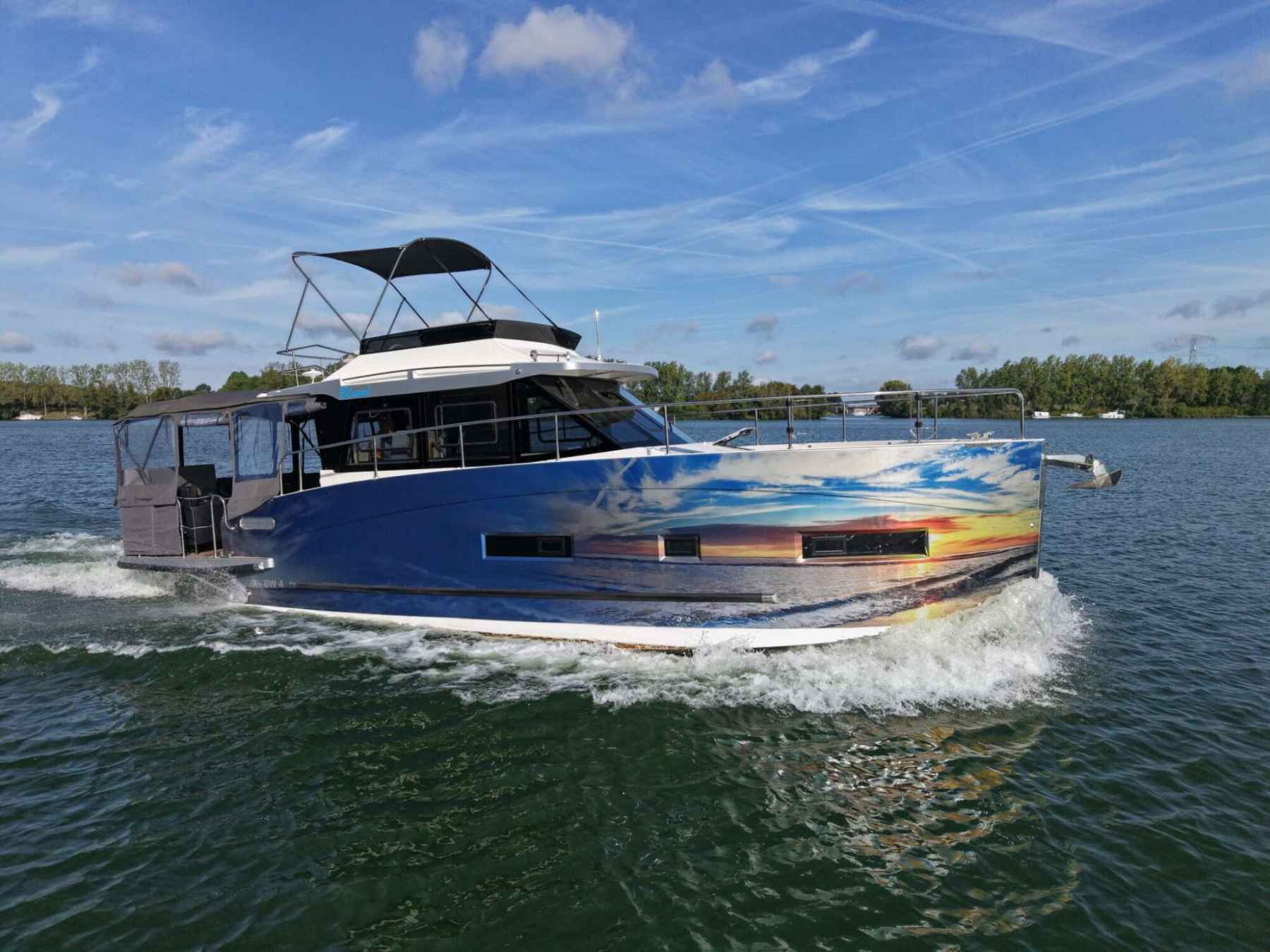 Motorboot Cobra Yachts Futura 40 Grand Horizon