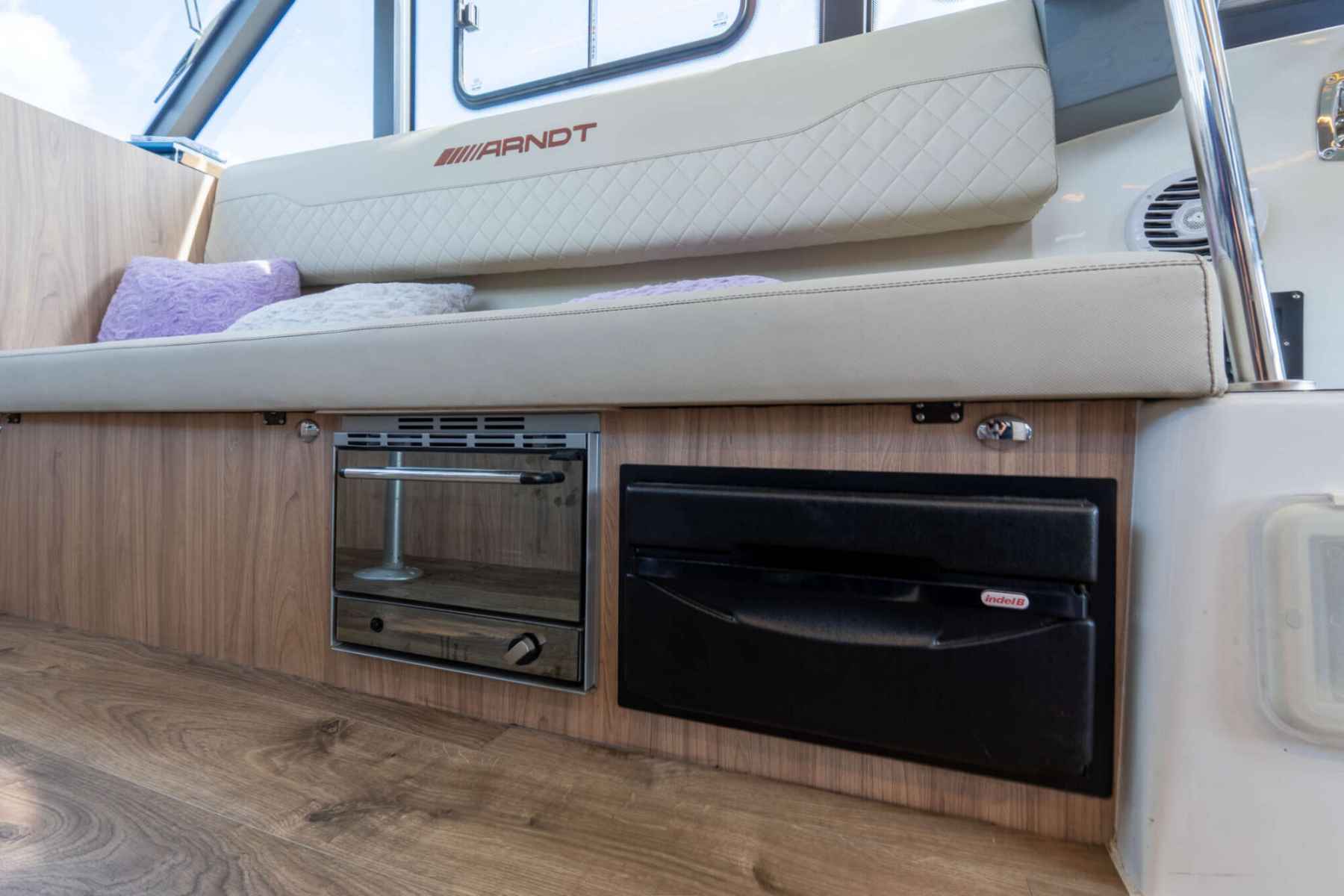 Motorboot Cobra Yachts Futura 40 Grand Horizon