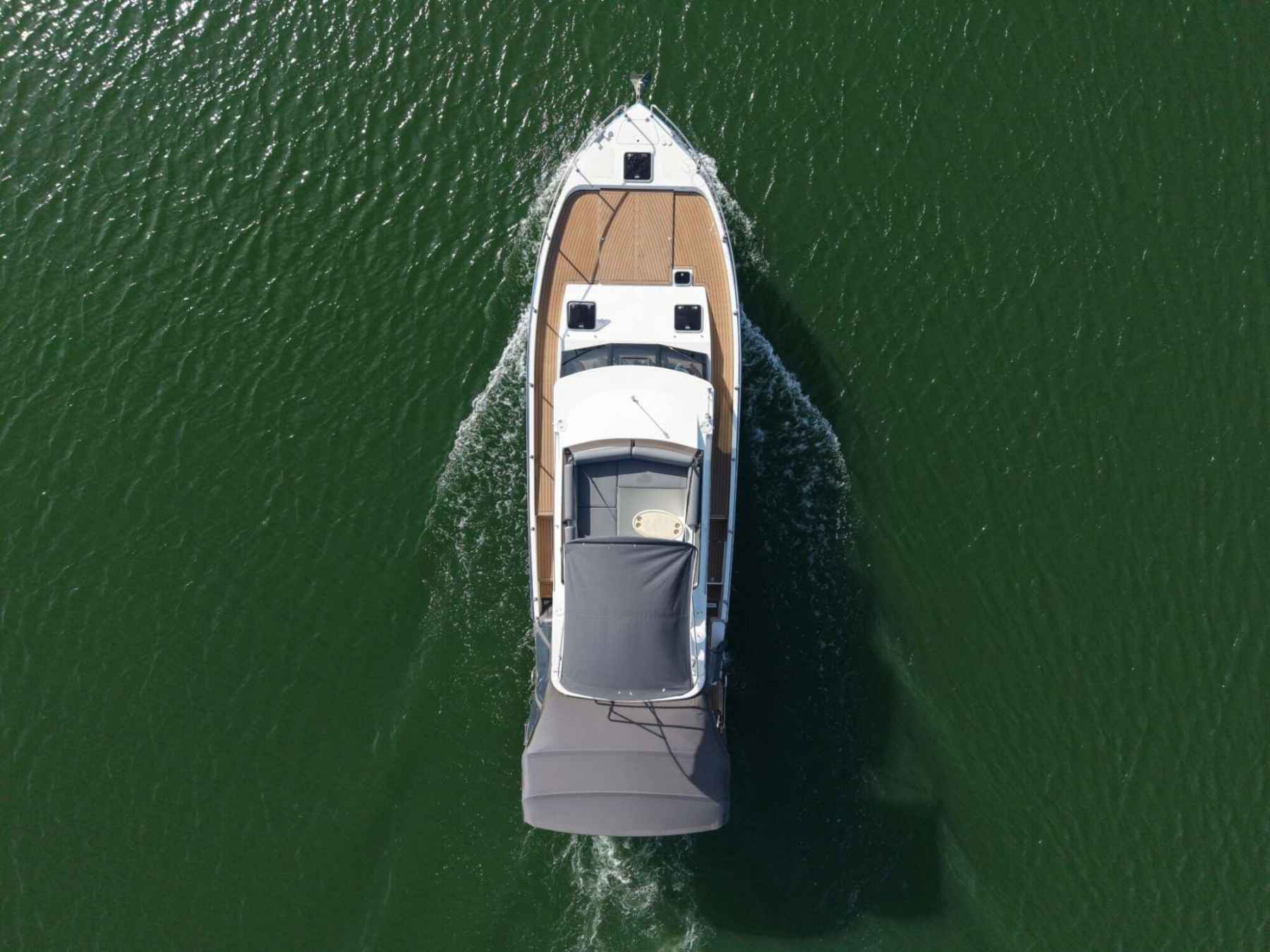Motorboot Cobra Yachts Futura 40 Grand Horizon