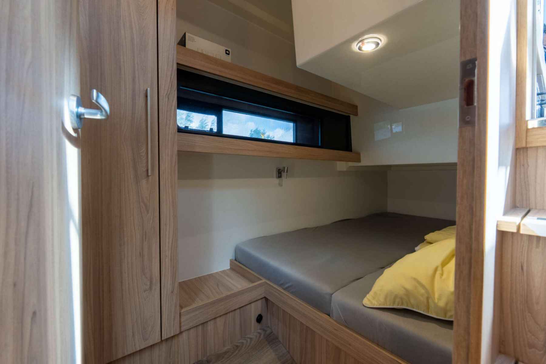 Motorboot Cobra Yachts Futura 40 Grand Horizon