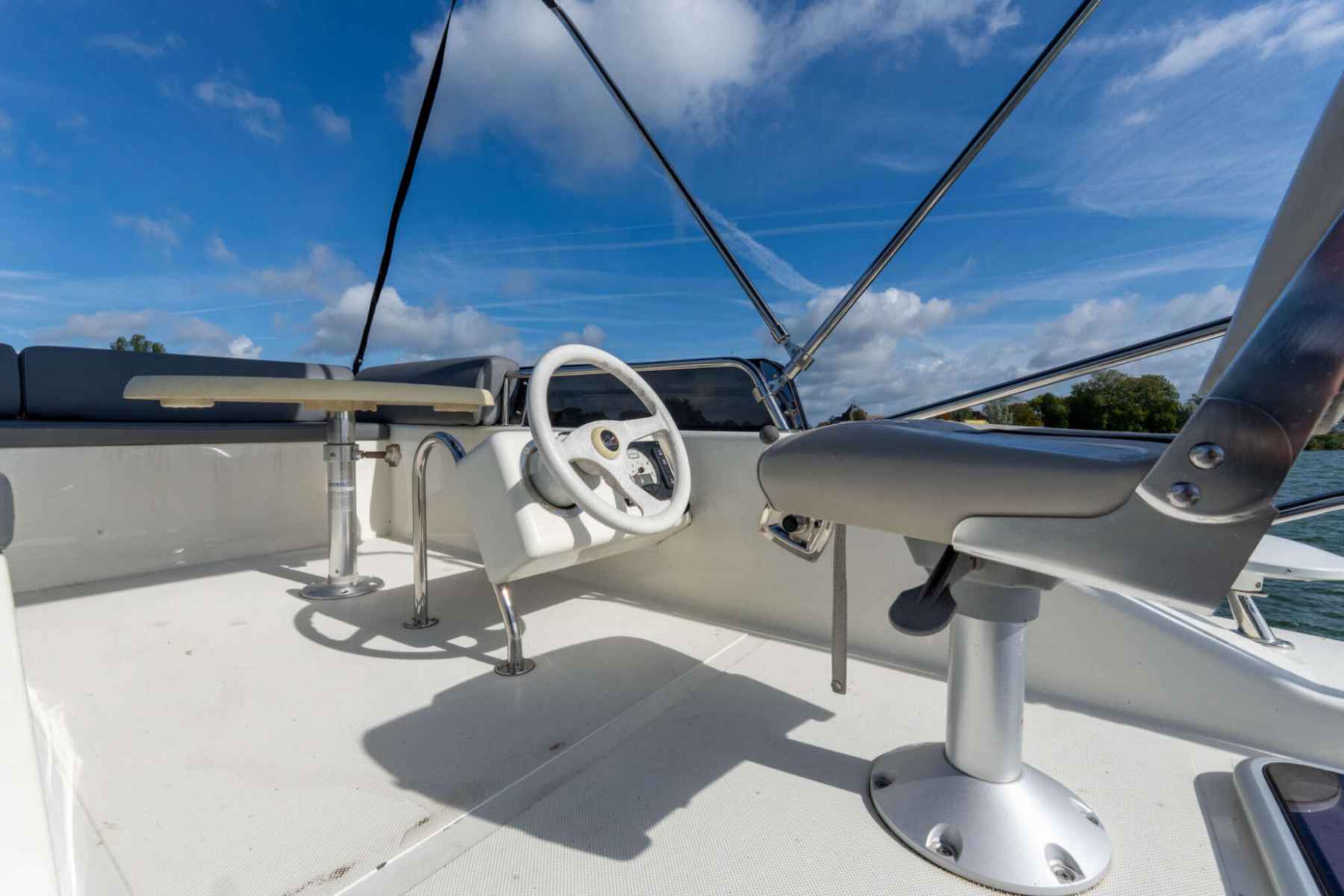 Motorboot Cobra Yachts Futura 40 Grand Horizon
