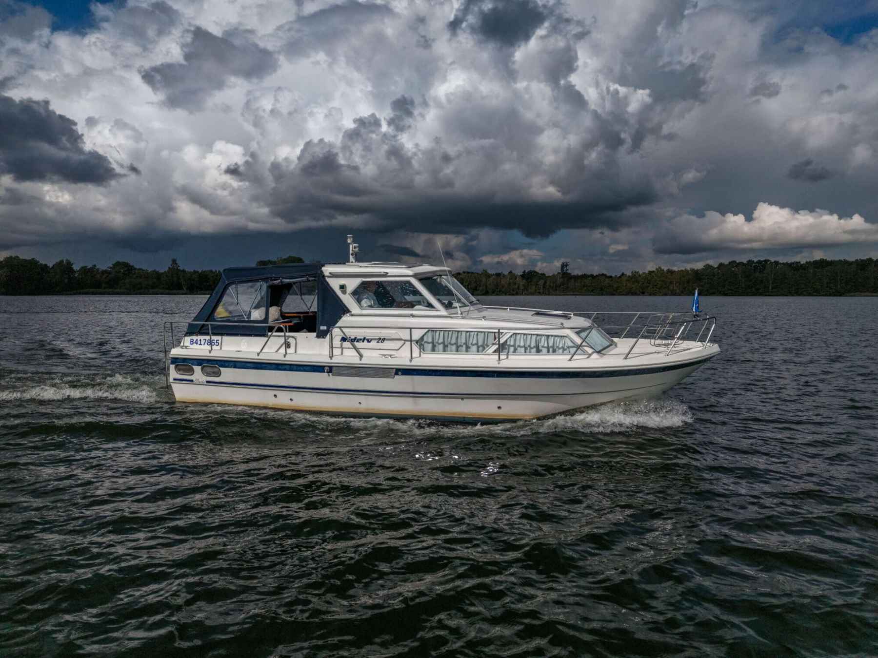 Motorboot Nidelv 28 Classic
