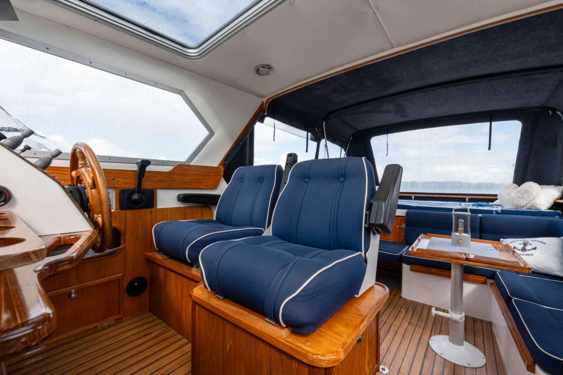 Motorboot Nidelv 28 Classic