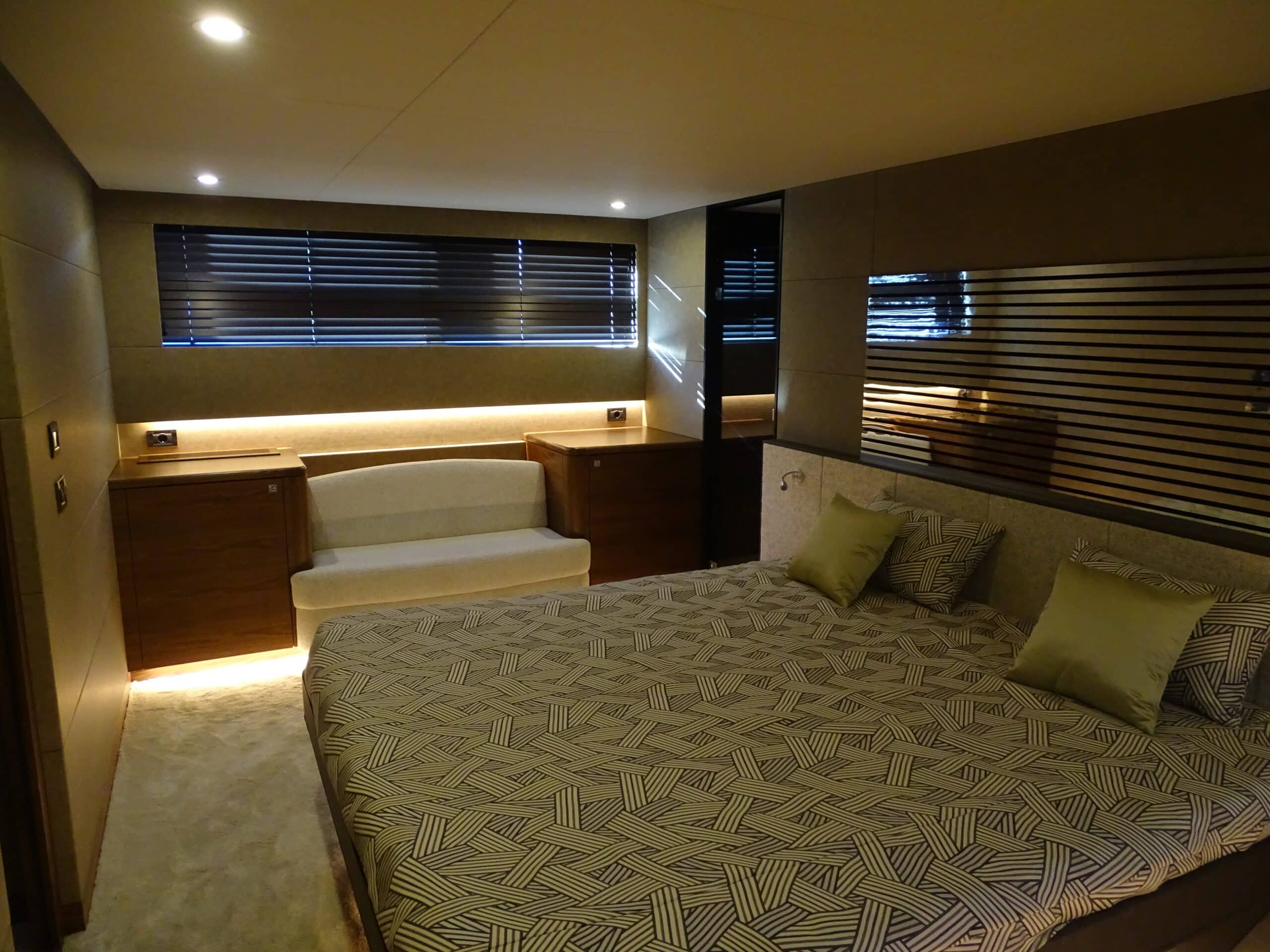 Motorboot Van der Heijden Yachts Phantom 80 Flybridge