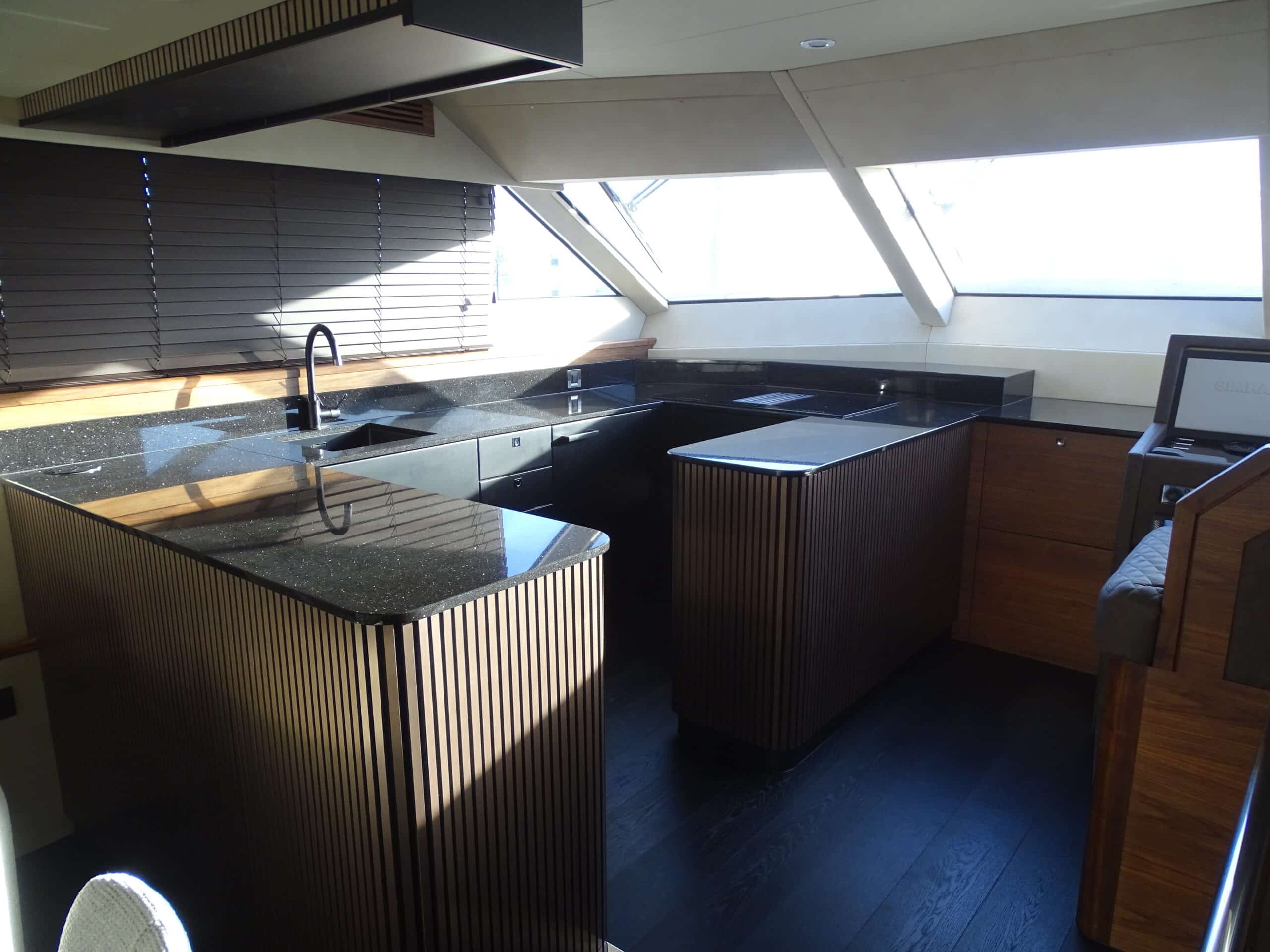 Motorboot Van der Heijden Yachts Phantom 80 Flybridge