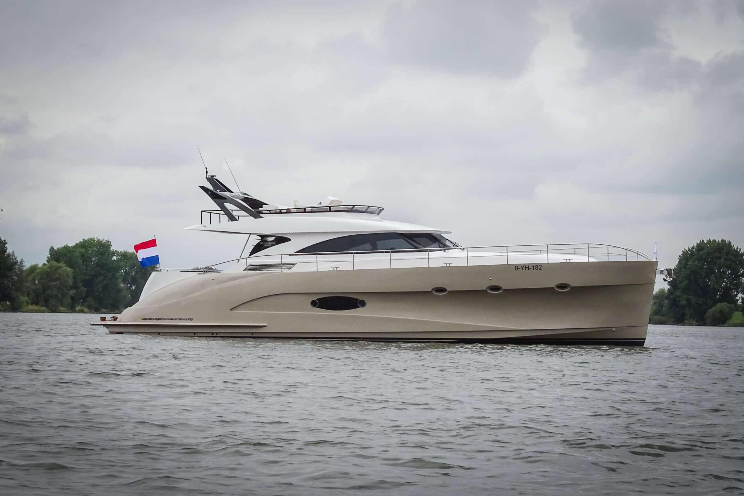 Motorboot Van der Heijden Yachts 2000 Exclusive Deluxe Sportbridge