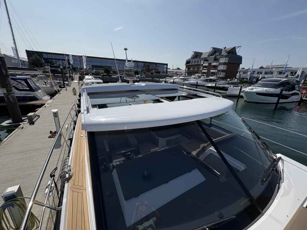 Motorboot Aquador 400 HT