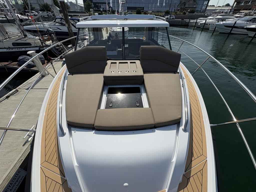 Motorboot Aquador 400 HT