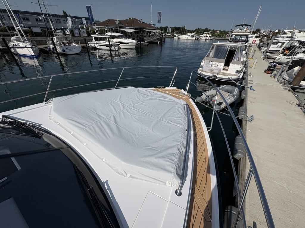 Motorboot Aquador 400 HT