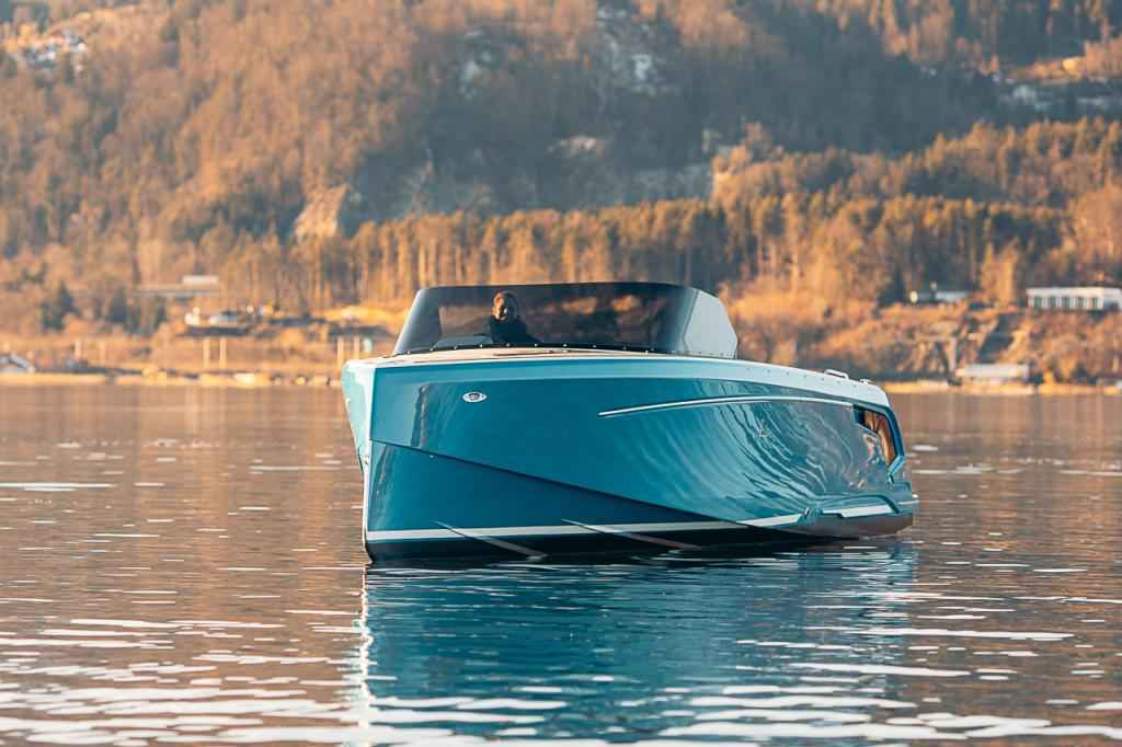 Motorboot Lex 790