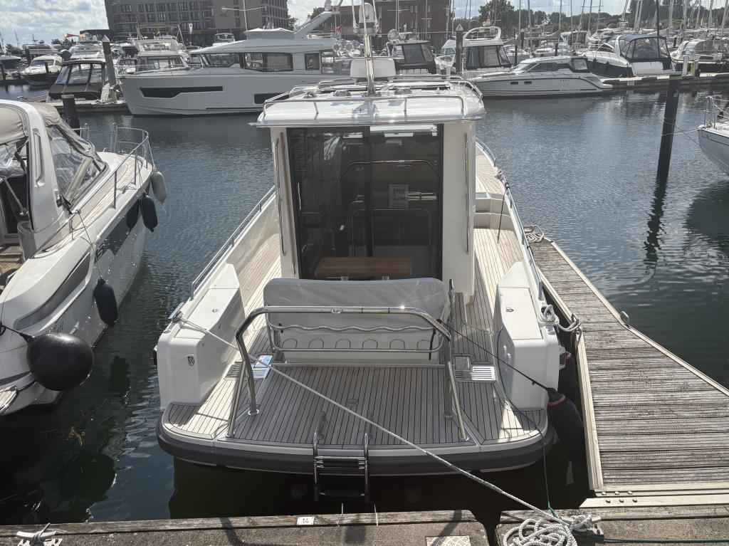 Motorboot Nimbus C11