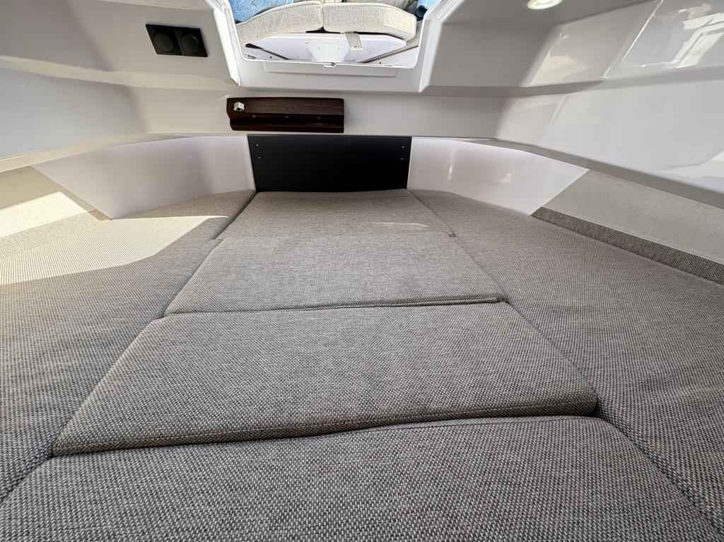 Motorboot Axopar 29 XC Cross Cabin