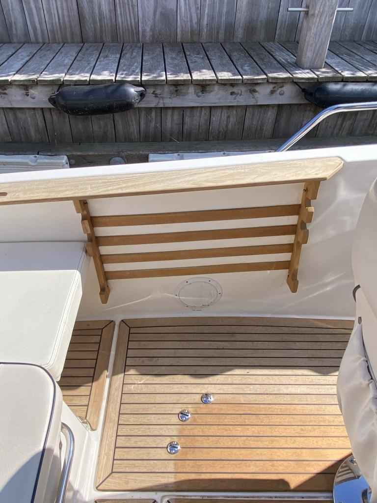 Motorboot Nimbus 230 R