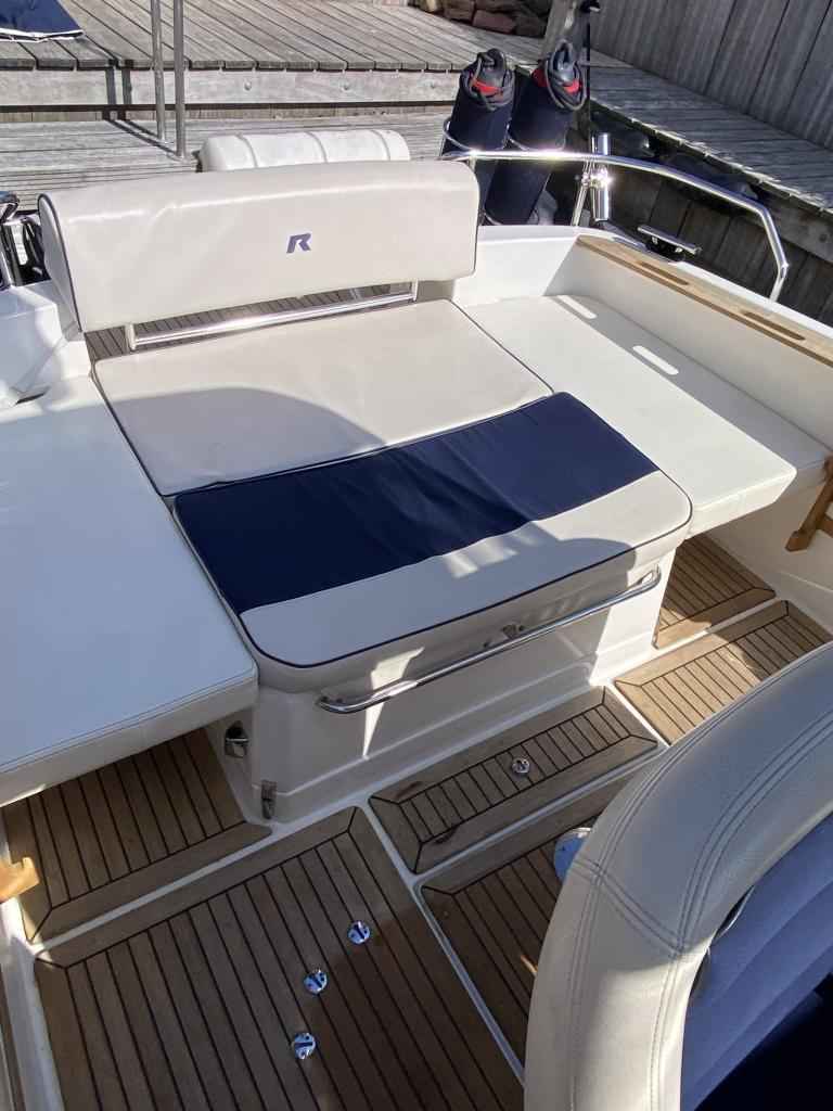 Motorboot Nimbus 230 R