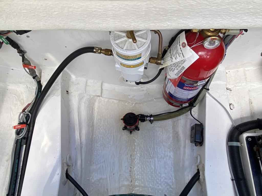 Motorboot Nimbus 230 R