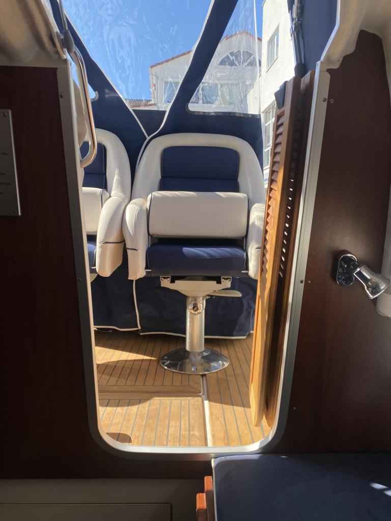 Motorboot Nimbus 230 R