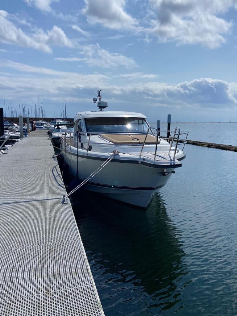 Motorboot Nimbus 365 Coupe