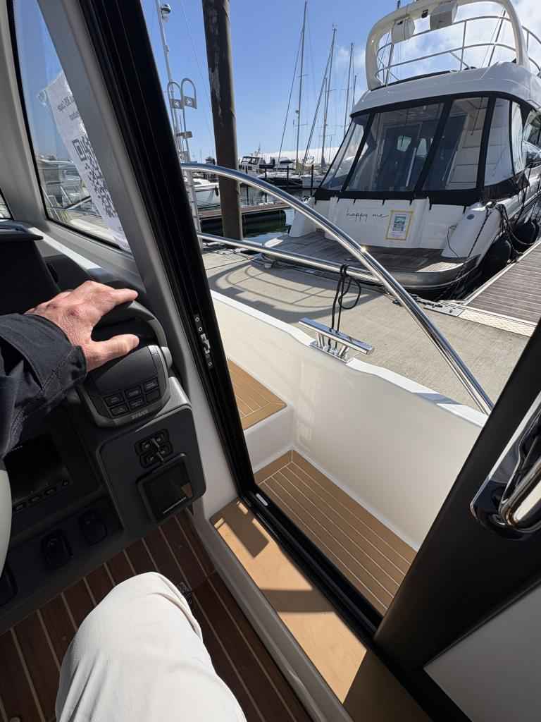 Motorboot Nimbus 305 Coupe