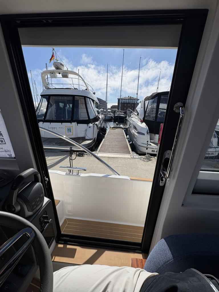 Motorboot Nimbus 305 Coupe