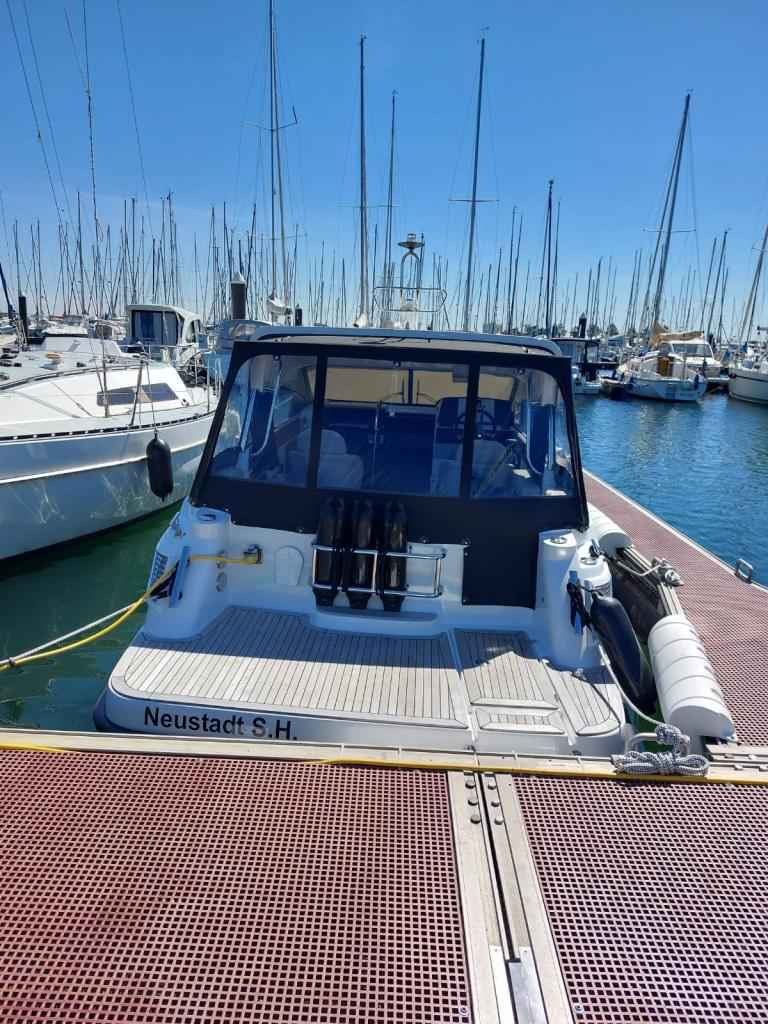 Motorboot Aquador 25 HT