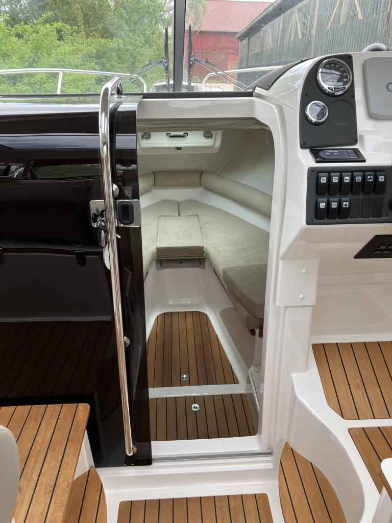 Motorboot Aquador 24 HT