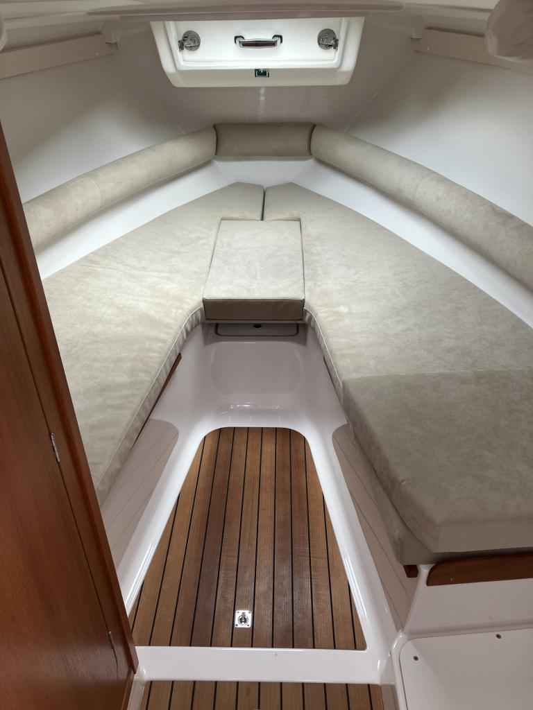 Motorboot Aquador 24 HT