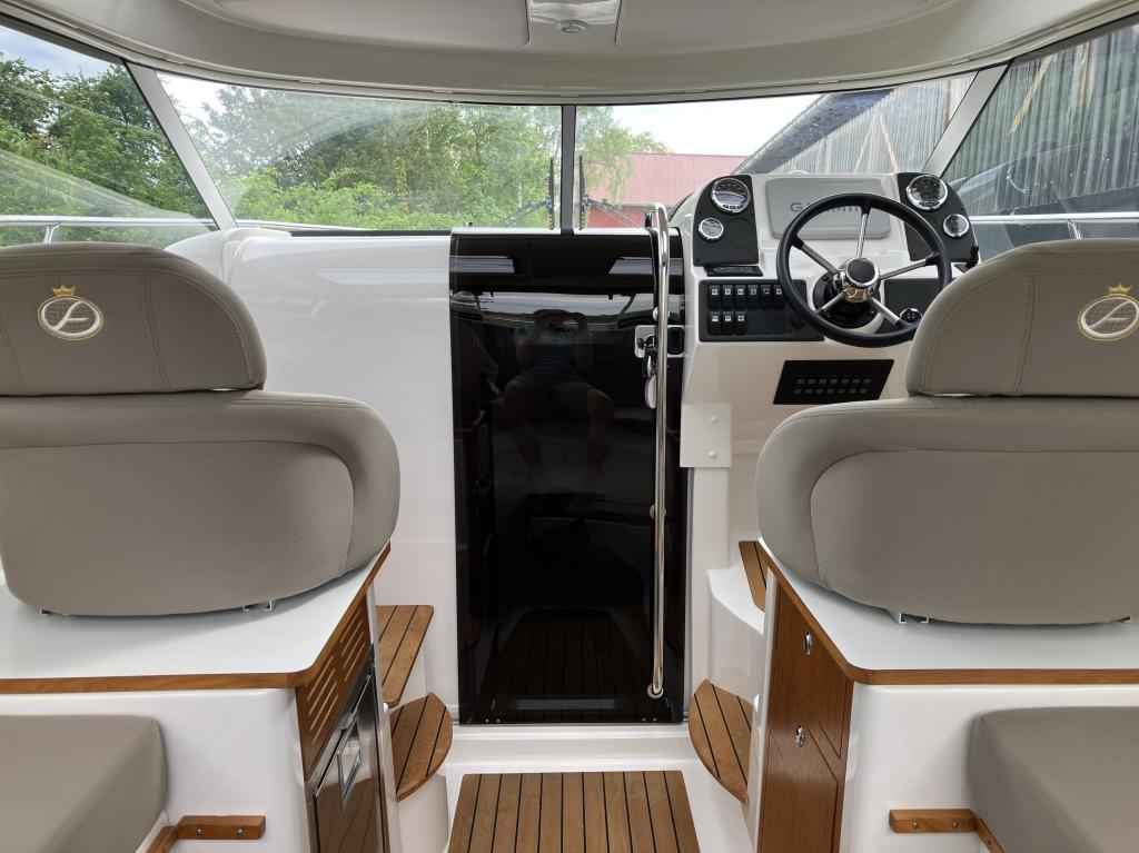 Motorboot Aquador 24 HT