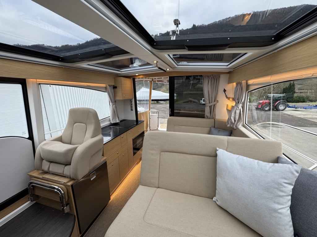 Motorboot Nimbus 365 Coupe Lagerboot