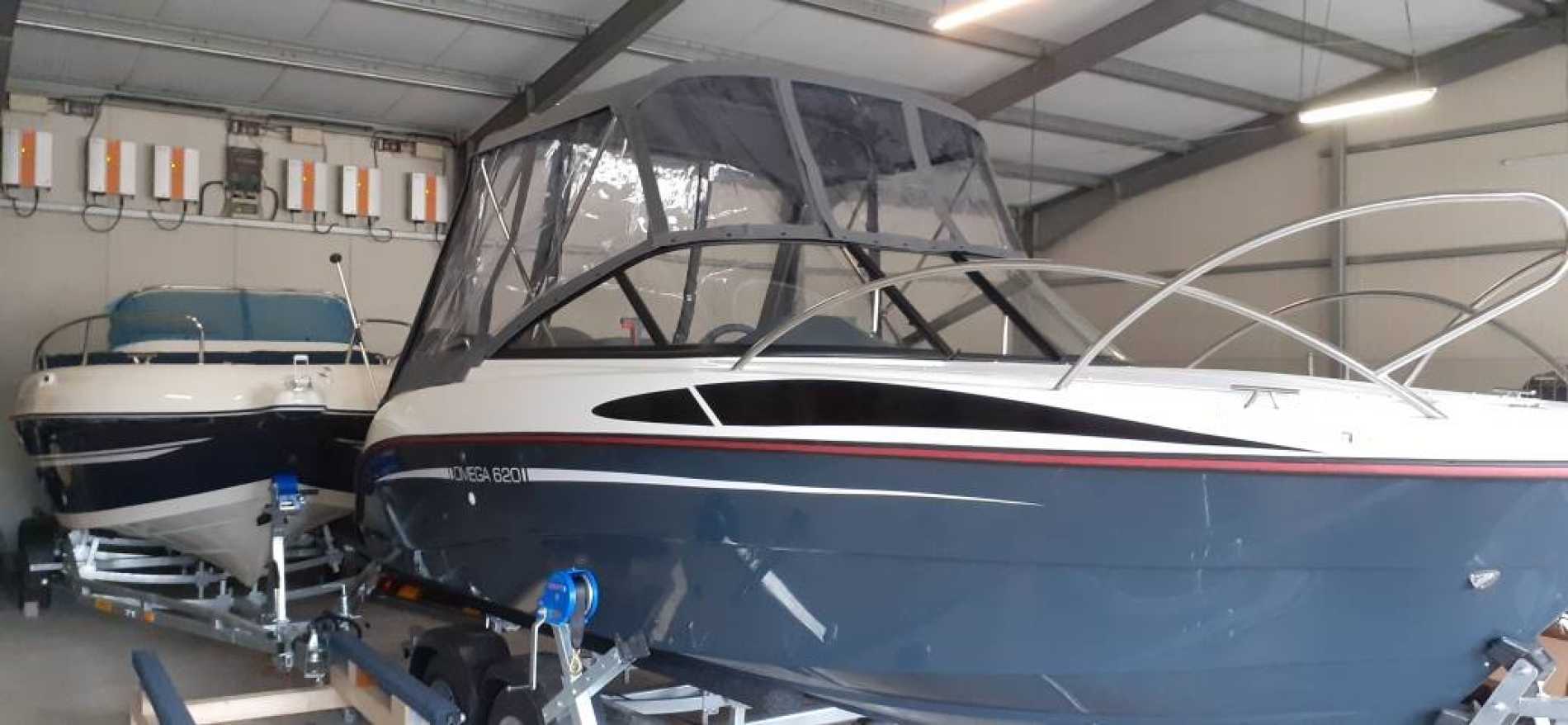 Omega 620 Kajütboot mit 150ps Yamaha Motor + Anhänger