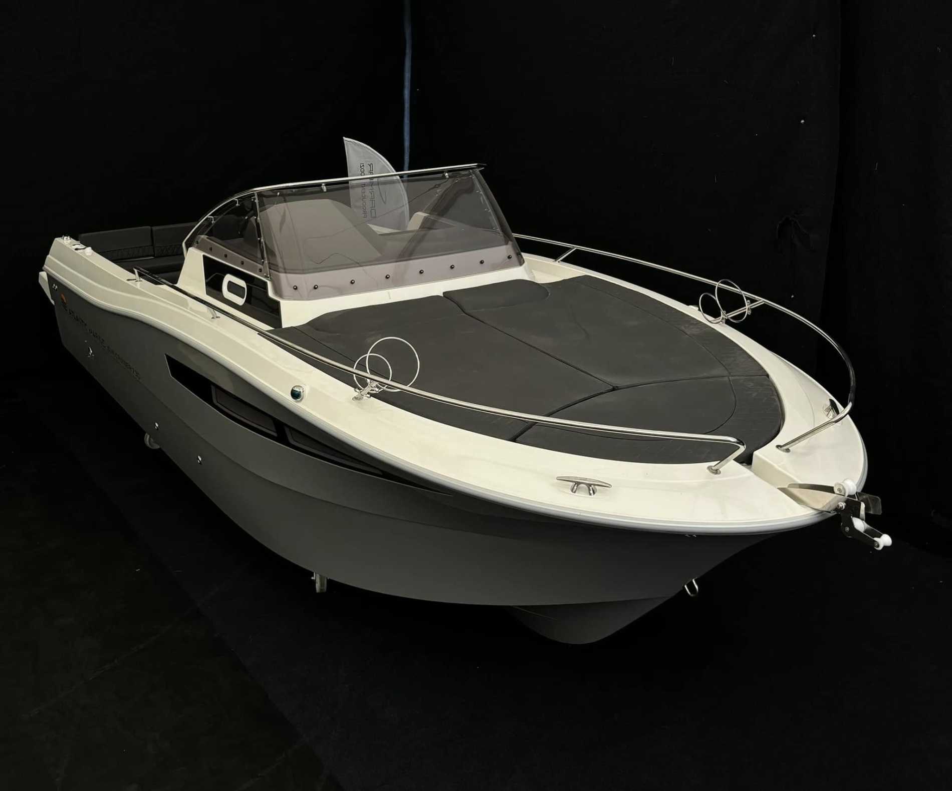 Atlantic Marine 730 Sun Cruiser