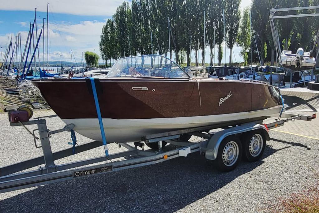 Motorboot Boesch 510 DeLuxe mit Bodenseezulassung