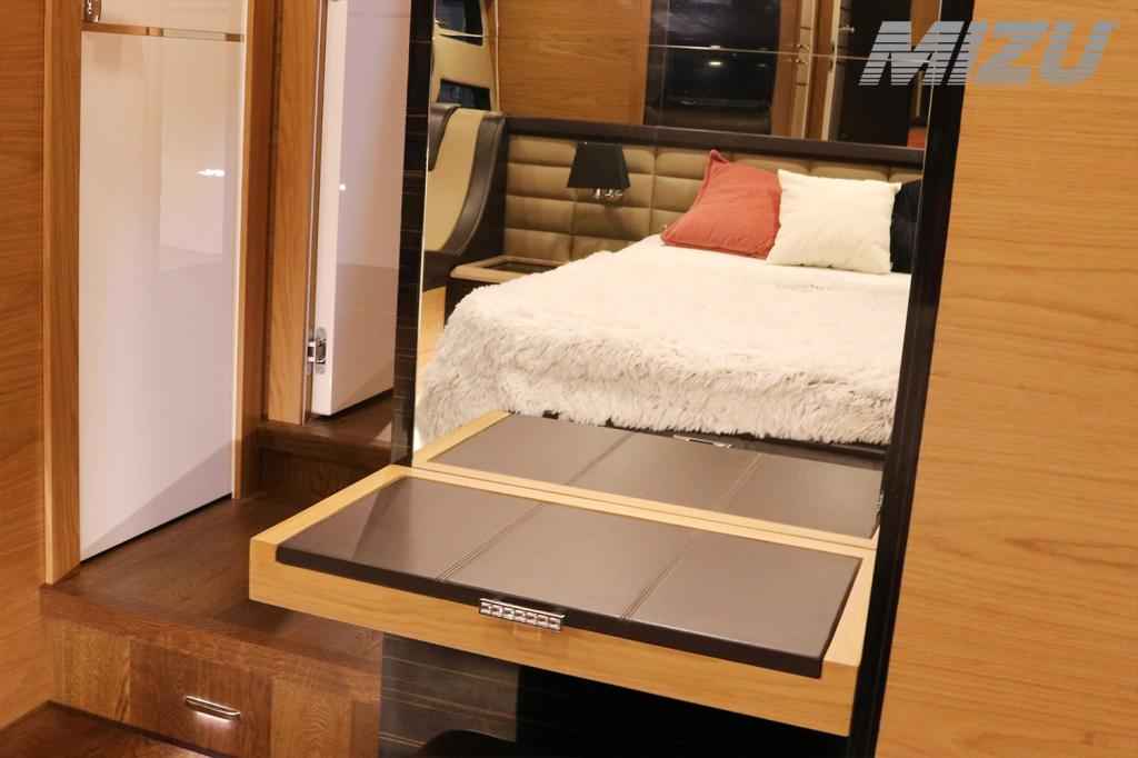 Motorboot Cobrey 50 FLY mit Bodenseezulassung