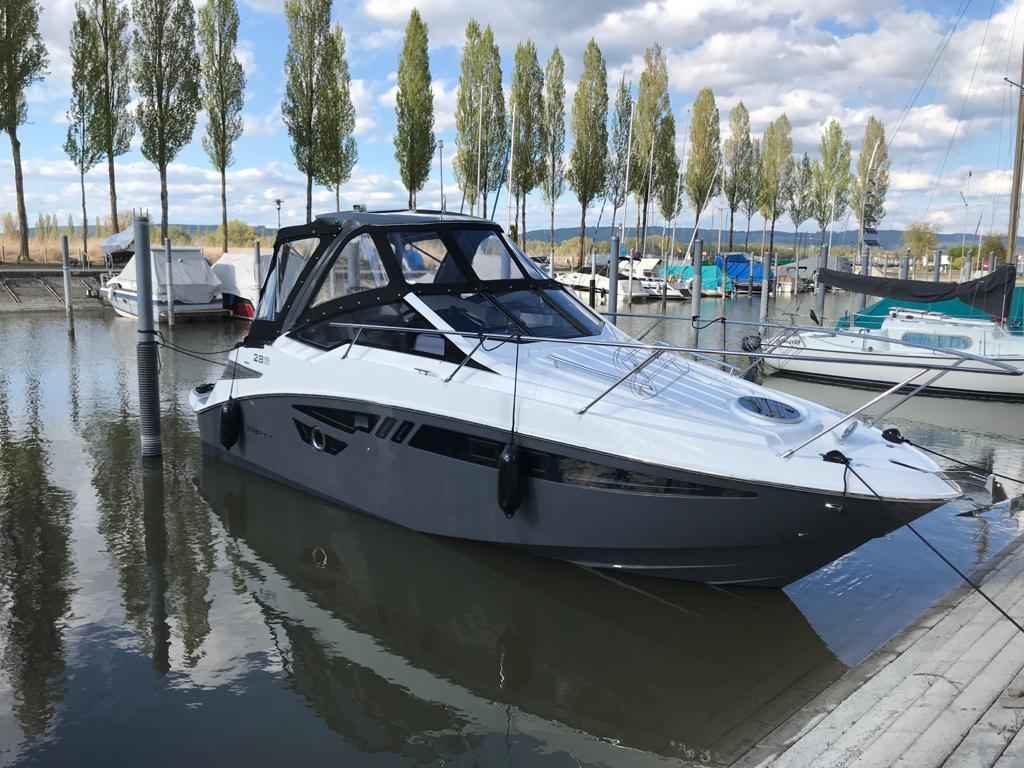Motorboot Cobrey 28 SC mit Bodenseezulassung