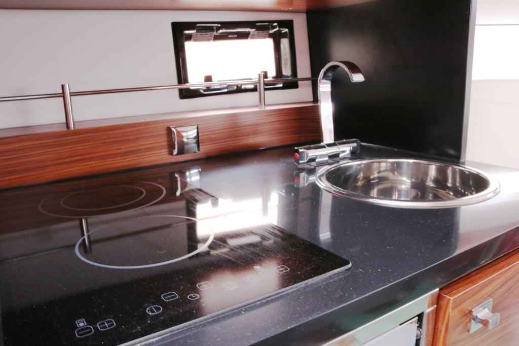 Motorboot Cobrey 28 SC mit Bodenseezulassung