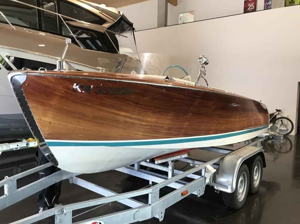 Motorboot Riva Florida mit Bodenseezulassung