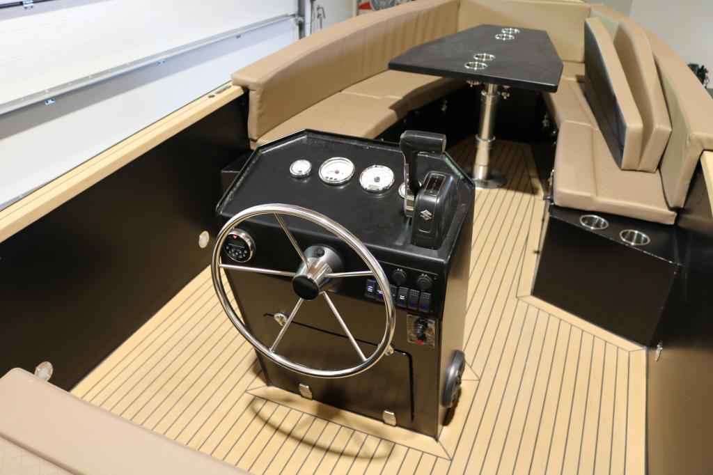 Motorboot Futuro ZX 20, Motor auf Anfrage
