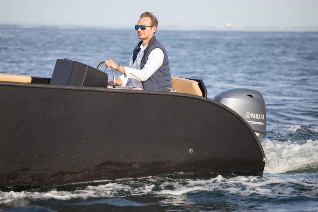 Motorboot Futuro ZX 20, Motor auf Anfrage