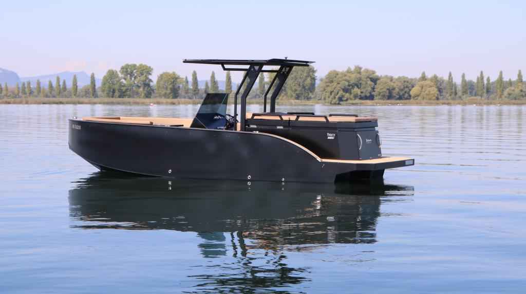 Motorboot Futuro ZX 25 Innenborder mit Bodenseezulassung