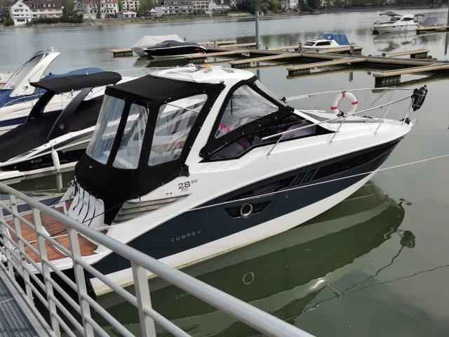 Motorboot Cobrey 28 SC/SCL mit Bodenseezulassung 300 PS