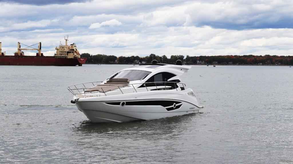 Motorboot Cobrey 52 HT mit Bodenseezulassung
