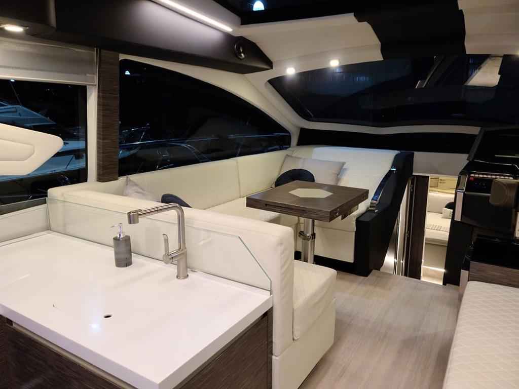 Motorboot Cobrey 52 HT mit Bodenseezulassung